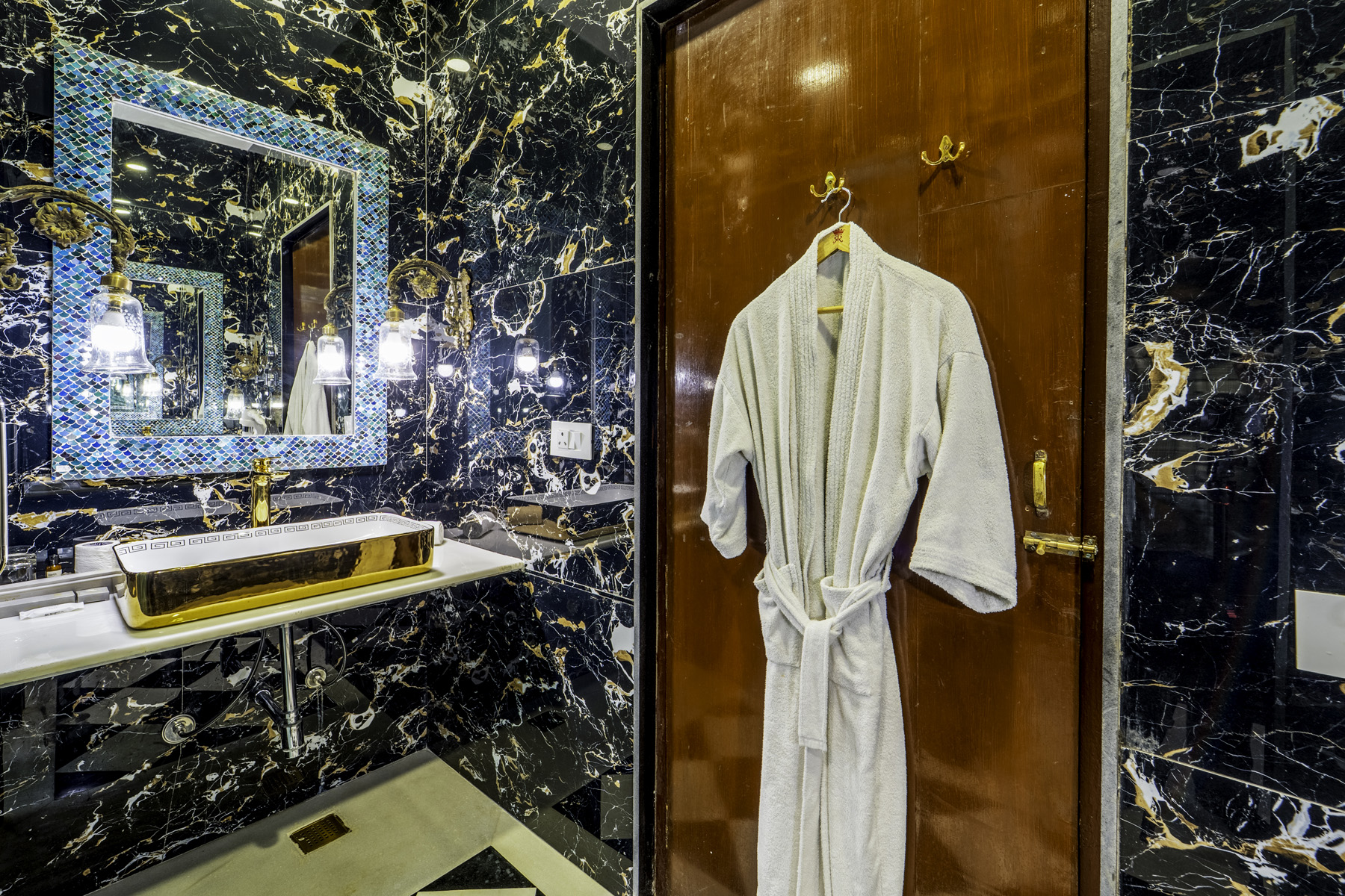 Presidential Suite (1)