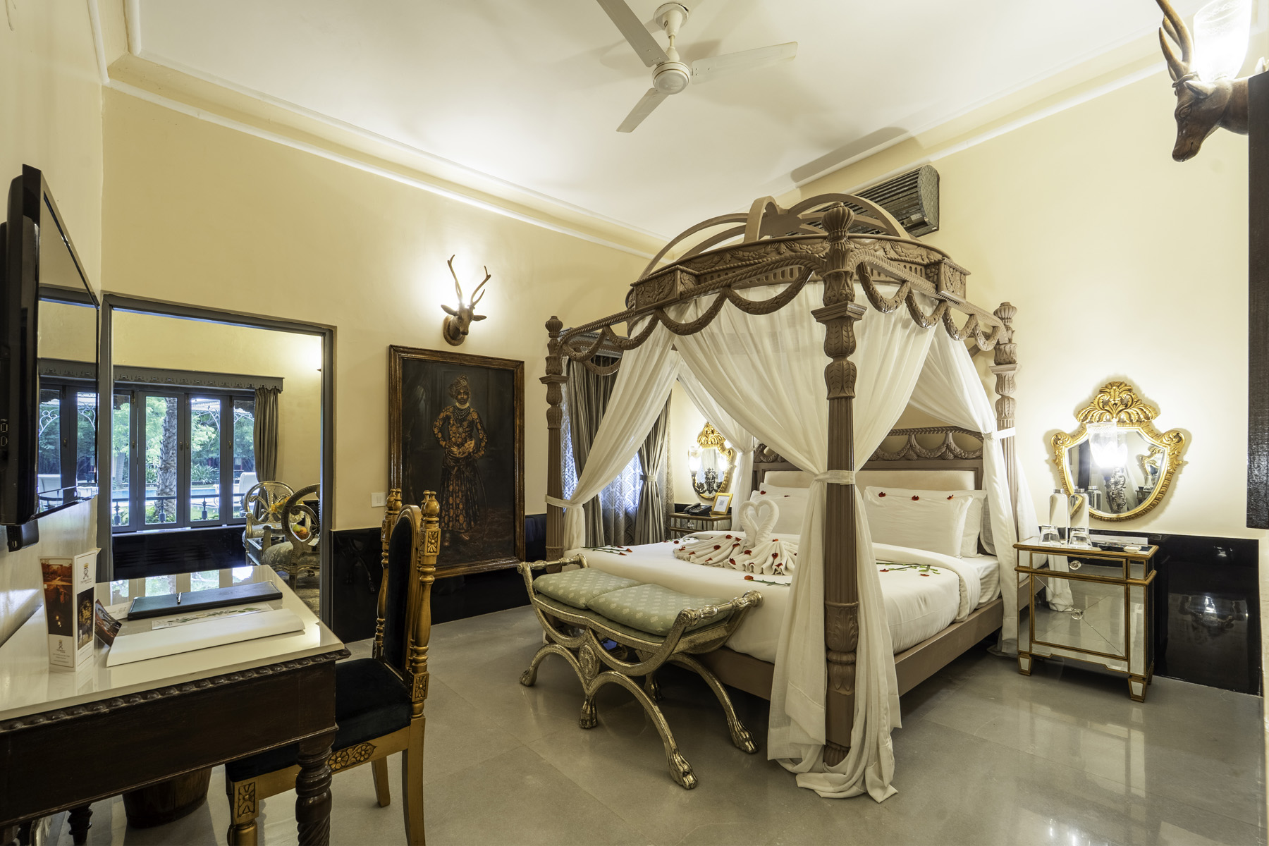 Retreat Suite (14)