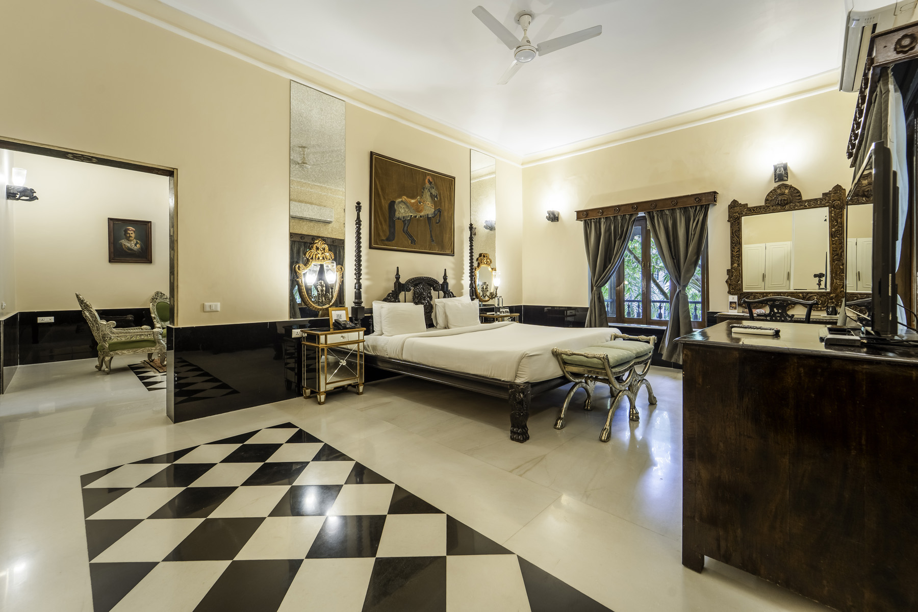 Retreat Suite (20)