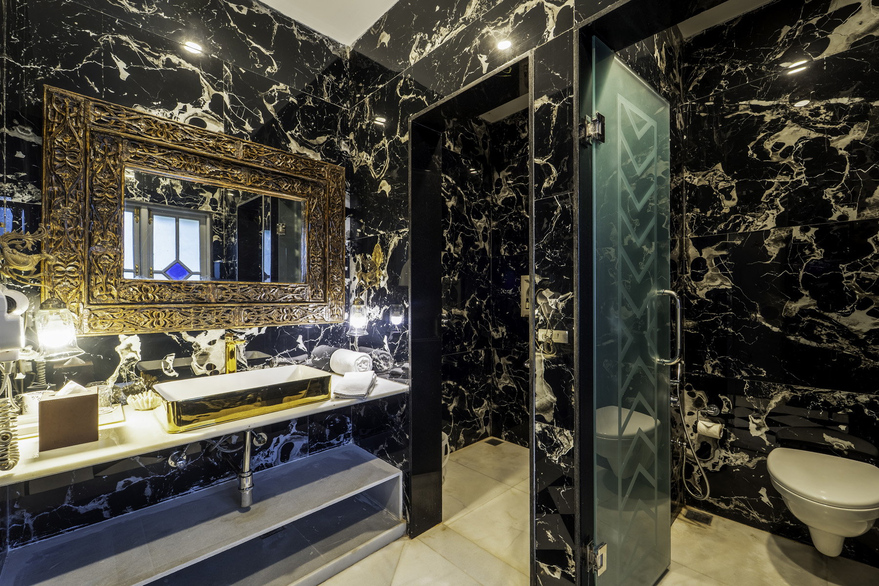 Royal Salute Suite (1)